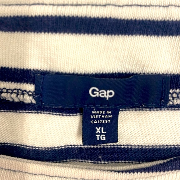 Gap Navy/White Striped Top Boatneck Buttons on Shoulder 3/4 Sleeves Cotton Sz XL - Picture 8 of 14
